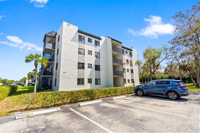 3700 N PINE ISLAND Road 310, Sunrise, FL 33351