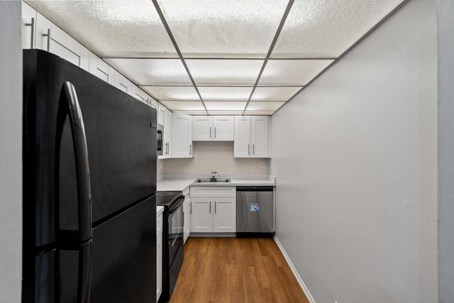 3700 N PINE ISLAND Road 310, Sunrise, FL 33351