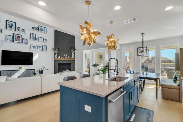 1744 Dartmoor Drive, Carrollton, TX 75010