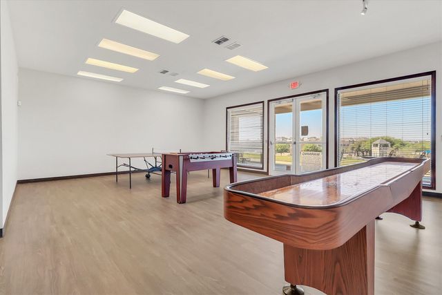 1744 Dartmoor Drive, Carrollton, TX 75010