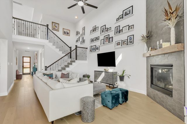 1744 Dartmoor Drive, Carrollton, TX 75010