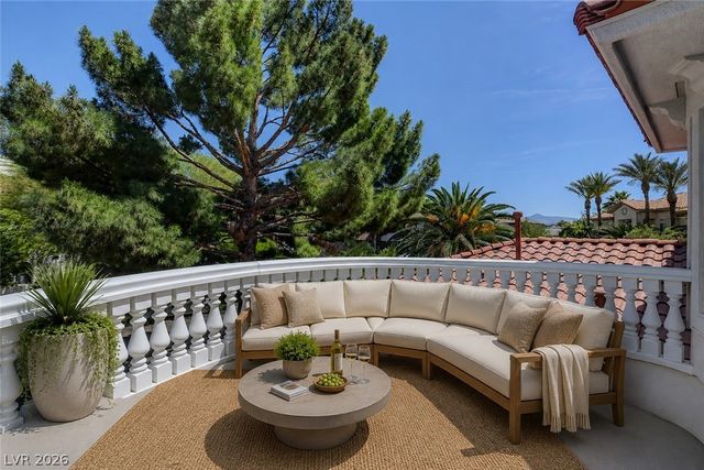 3465 Pama Lane, Las Vegas, NV 89120