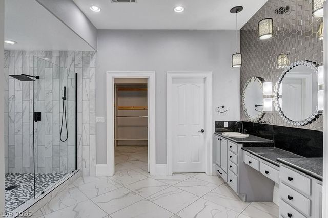 3465 Pama Lane, Las Vegas, NV 89120