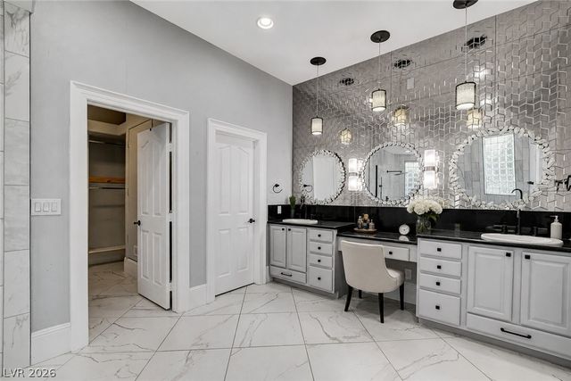 3465 Pama Lane, Las Vegas, NV 89120
