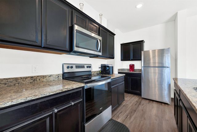 5525 Mcmahan Lane, Fort Worth, TX 76036