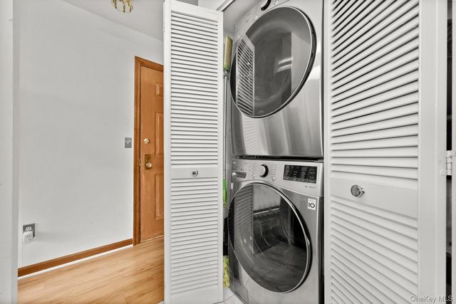 1465 E Putnam Avenue 532, Call Listing Agent, CT 06870