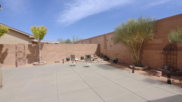 6534 Basket Weaver Avenue NW, Albuquerque, NM 87114