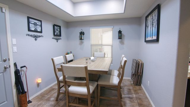 6534 Basket Weaver Avenue NW, Albuquerque, NM 87114