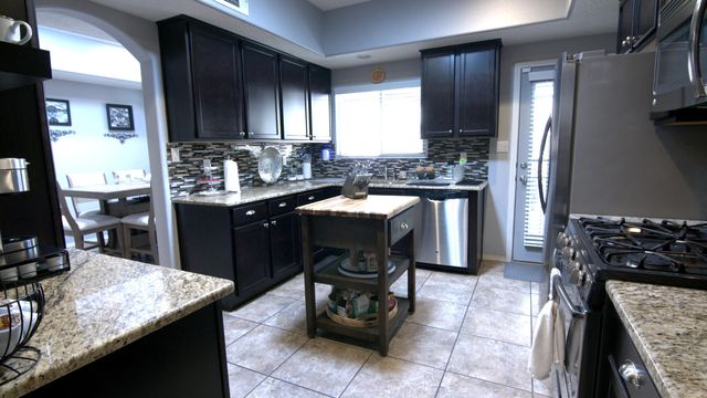 6534 Basket Weaver Avenue NW, Albuquerque, NM 87114