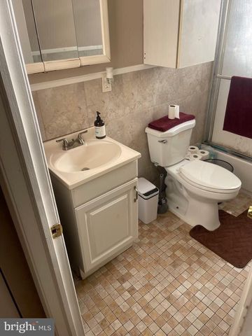 4630 N 5TH ST, Philadelphia, PA 19140