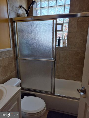 4630 N 5TH ST, Philadelphia, PA 19140