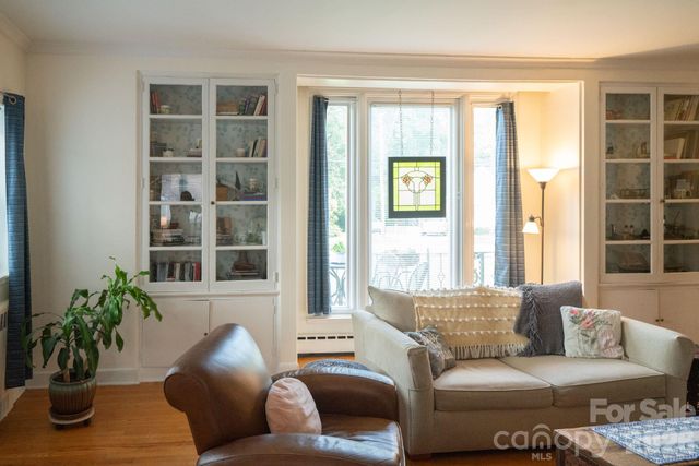 11 Kings Mountain Street, York, SC 29745