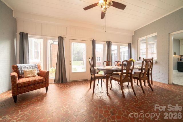11 Kings Mountain Street, York, SC 29745