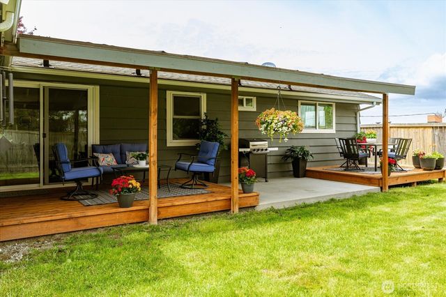 639 NE Otis Street, Coupeville, WA 98239