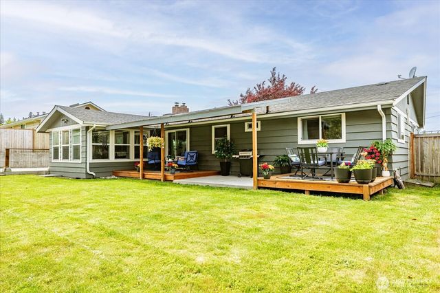 639 NE Otis Street, Coupeville, WA 98239