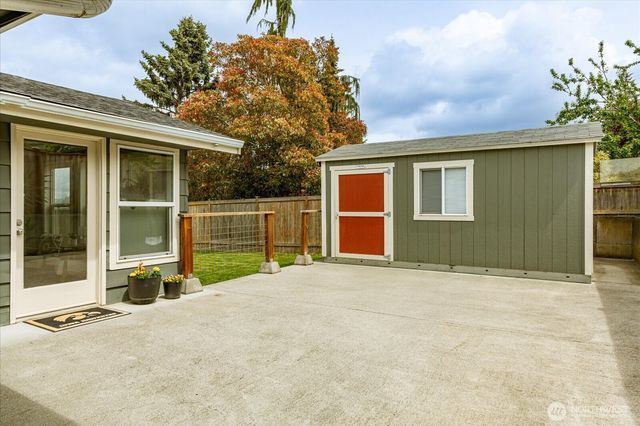639 NE Otis Street, Coupeville, WA 98239