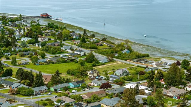 639 NE Otis Street, Coupeville, WA 98239