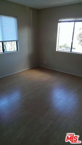 411 N Kenmore Avenue 8, Los Angeles, CA 90004