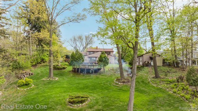 26336 Pillsbury Street, Farmington Hills, MI 48334
