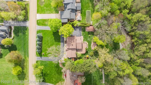 26336 Pillsbury Street, Farmington Hills, MI 48334