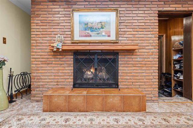 26336 Pillsbury Street, Farmington Hills, MI 48334