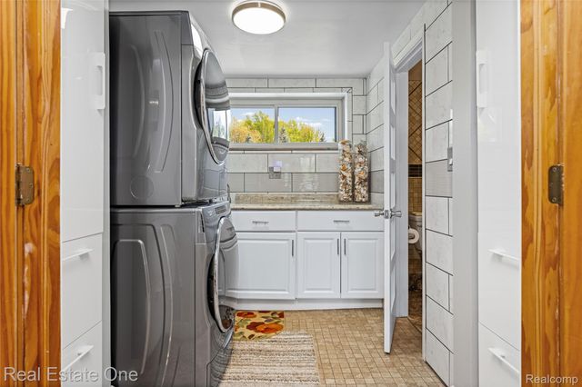 26336 Pillsbury Street, Farmington Hills, MI 48334