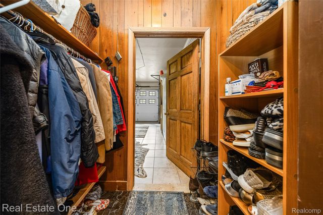 26336 Pillsbury Street, Farmington Hills, MI 48334