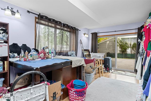 26336 Pillsbury Street, Farmington Hills, MI 48334
