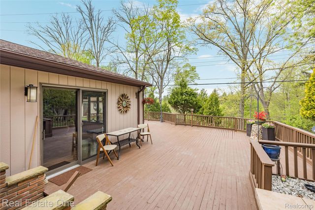 26336 Pillsbury Street, Farmington Hills, MI 48334