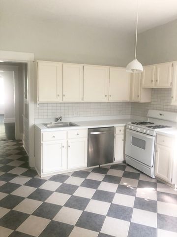 227 N MARION Street, Oak Park, IL 60302