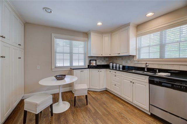 70 Sargent Avenue, Providence, RI 02906
