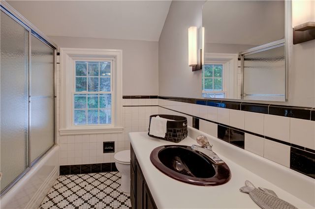 70 Sargent Avenue, Providence, RI 02906