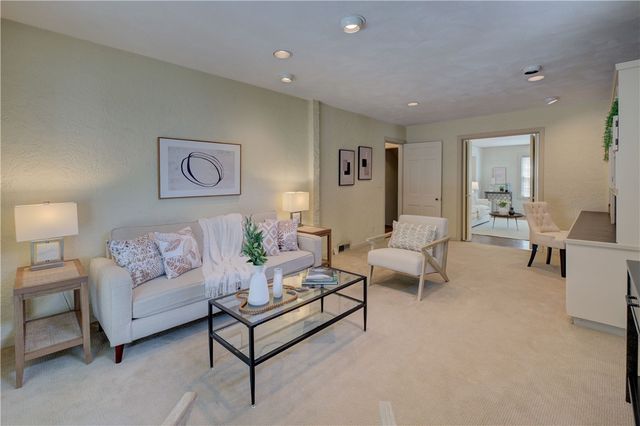 70 Sargent Avenue, Providence, RI 02906
