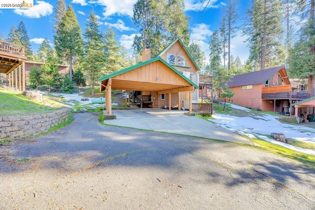 24127 Paipu Rd, Mi Wuk Village, CA 95346