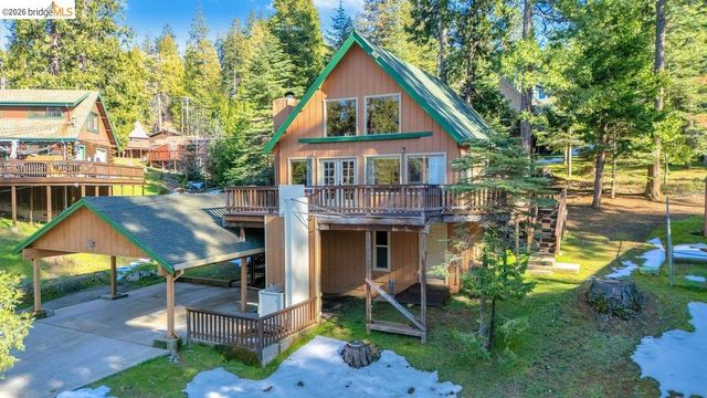 24127 Paipu Rd, Mi Wuk Village, CA 95346