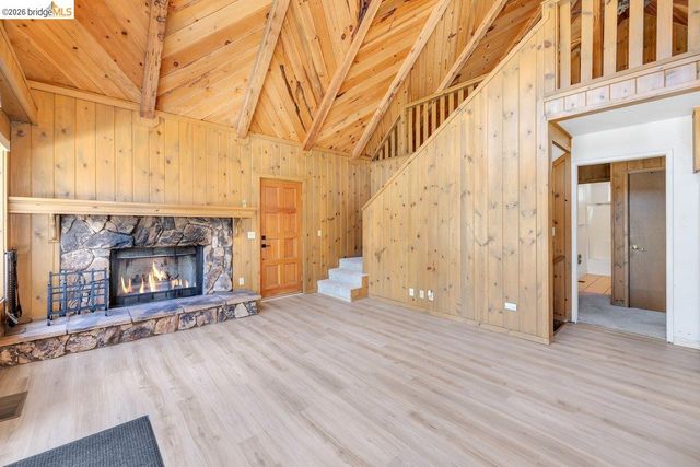 24127 Paipu Rd, Mi Wuk Village, CA 95346