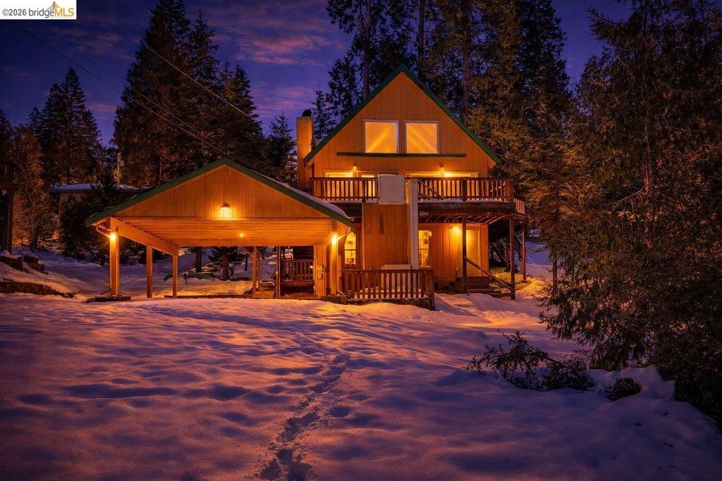 24127 Paipu Rd, Mi Wuk Village, CA 95346