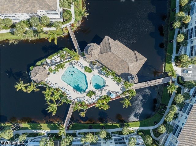 7686 Pebble Creek CIR 301, Naples, FL 34108