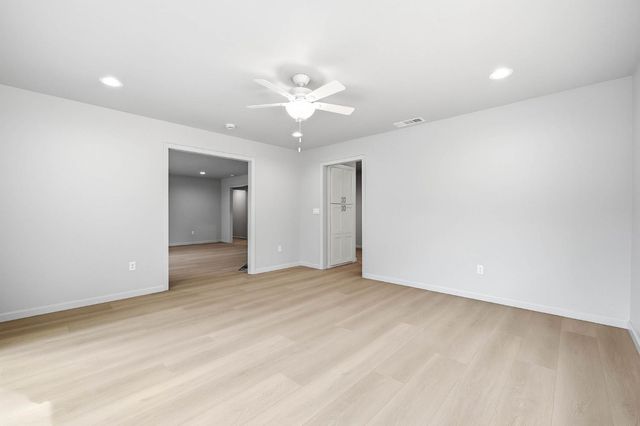 3245 Ray Cir, Auburn, CA 95602