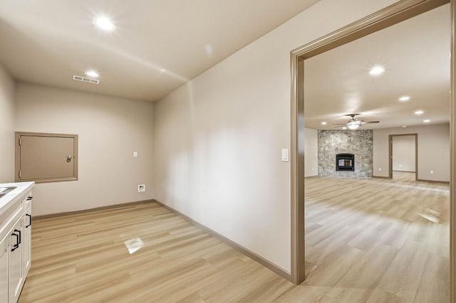 3245 Ray Cir, Auburn, CA 95602