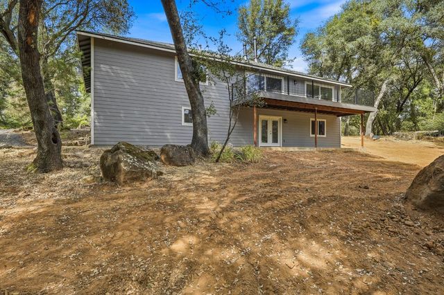 3245 Ray Cir, Auburn, CA 95602