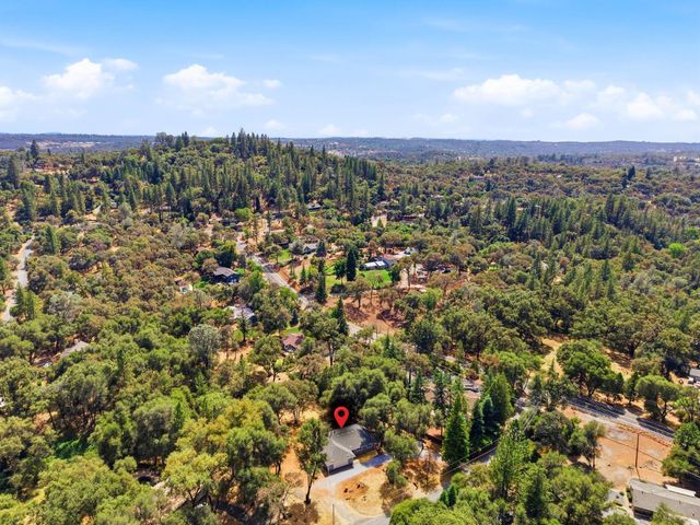 3245 Ray Cir, Auburn, CA 95602
