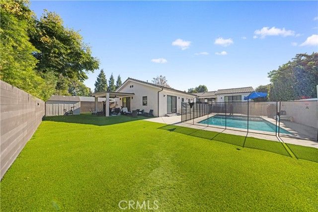 22913 Burbank, Woodland Hills (los Angeles), CA 91367