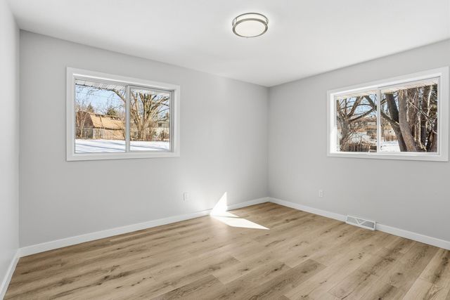 13832 Shirley Drive, Burnsville, MN 55337