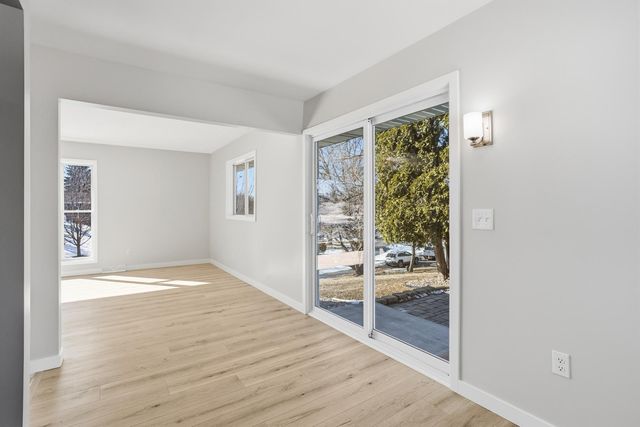 13832 Shirley Drive, Burnsville, MN 55337