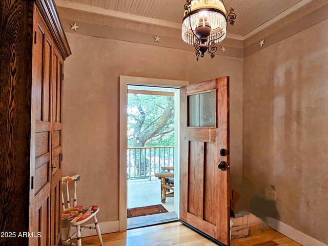 634 TOMBSTONE Canyon, Bisbee, AZ 85603