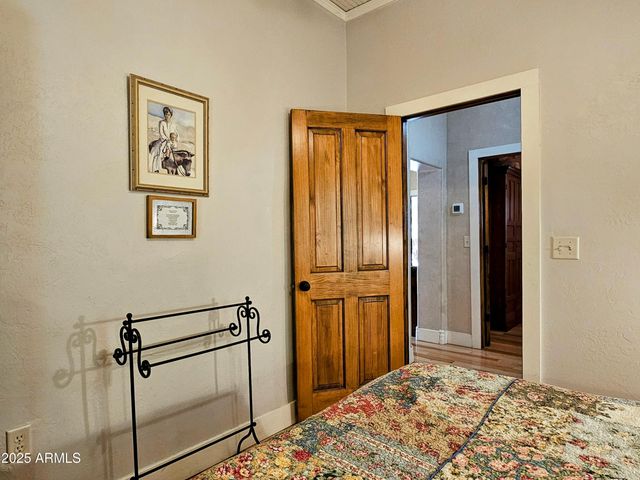 634 TOMBSTONE Canyon, Bisbee, AZ 85603