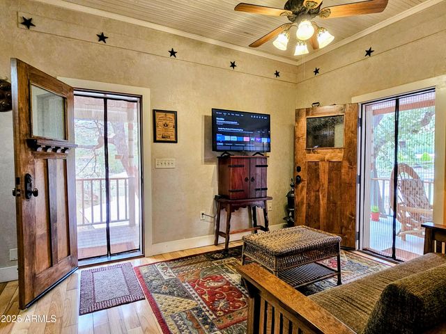 634 TOMBSTONE Canyon, Bisbee, AZ 85603