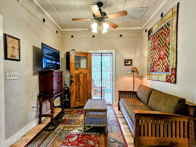 634 TOMBSTONE Canyon, Bisbee, AZ 85603