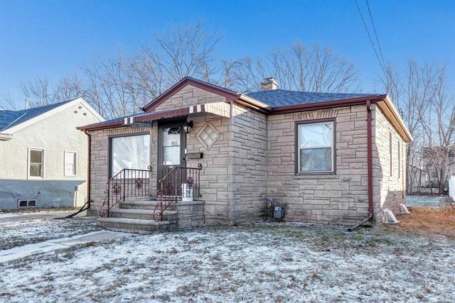 1530 SMITH STREET, Green Bay, WI 54302